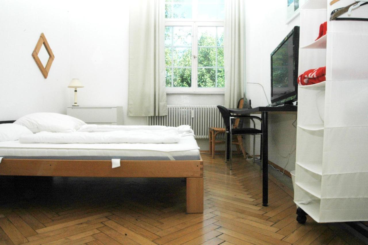 Ferienwohnung Altes Schulhaus Argenbuhl Exterior foto