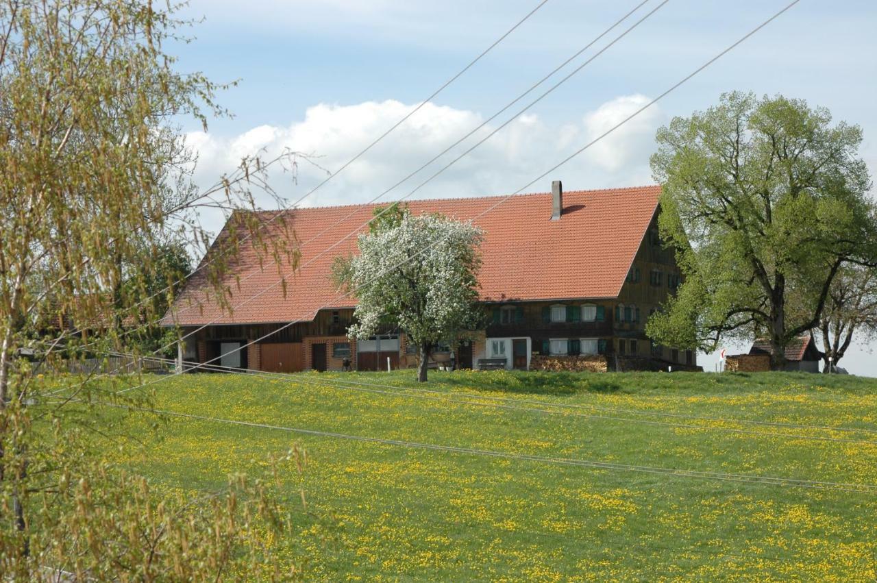 Ferienwohnung Altes Schulhaus Argenbuhl Exterior foto