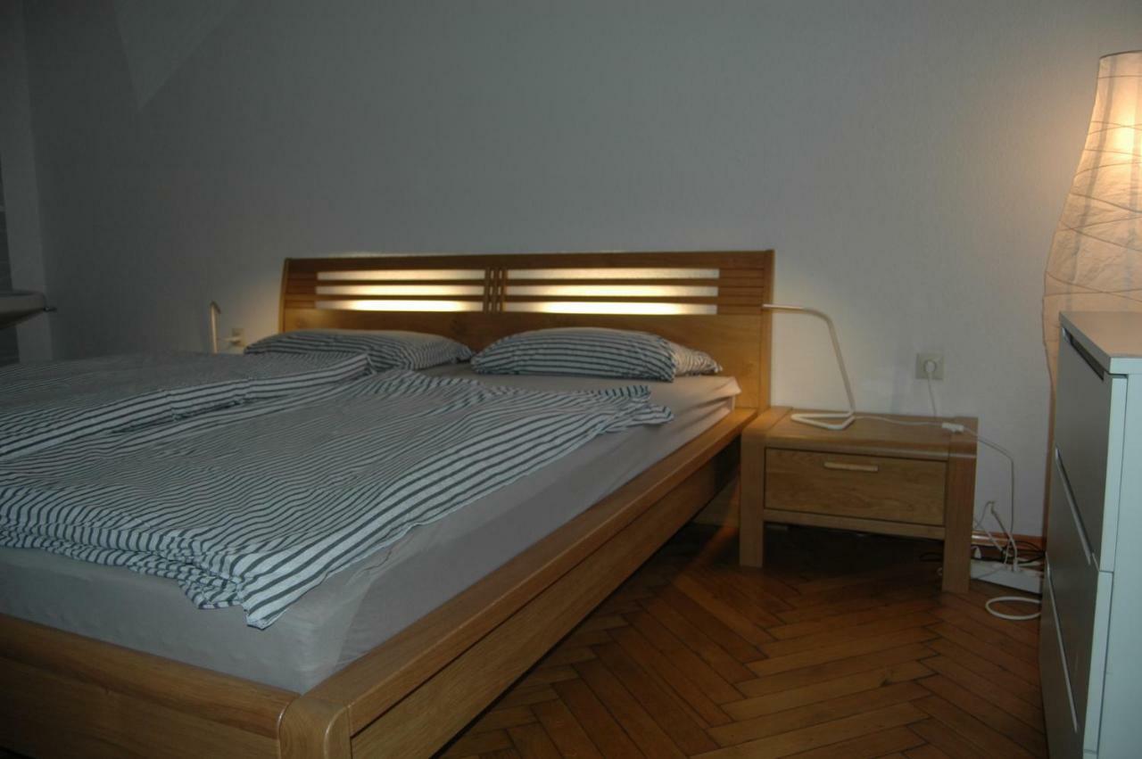 Ferienwohnung Altes Schulhaus Argenbuhl Exterior foto